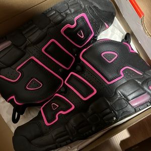 Nike Uptempo